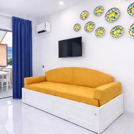 Schiattarella Apartment