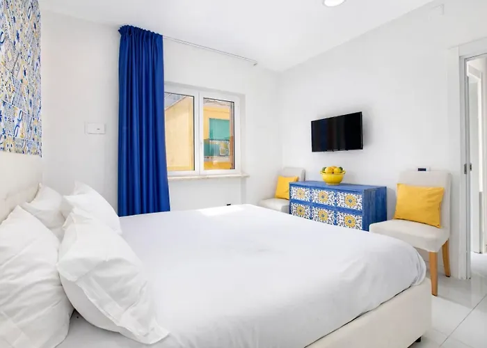 Sorrento Home Apartment *